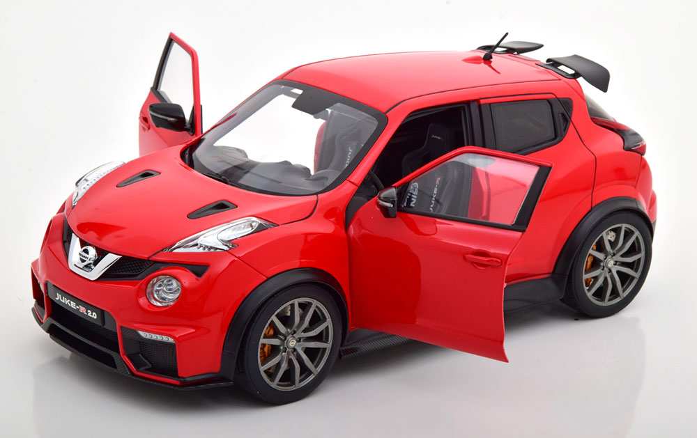 Nissan Juke r Red