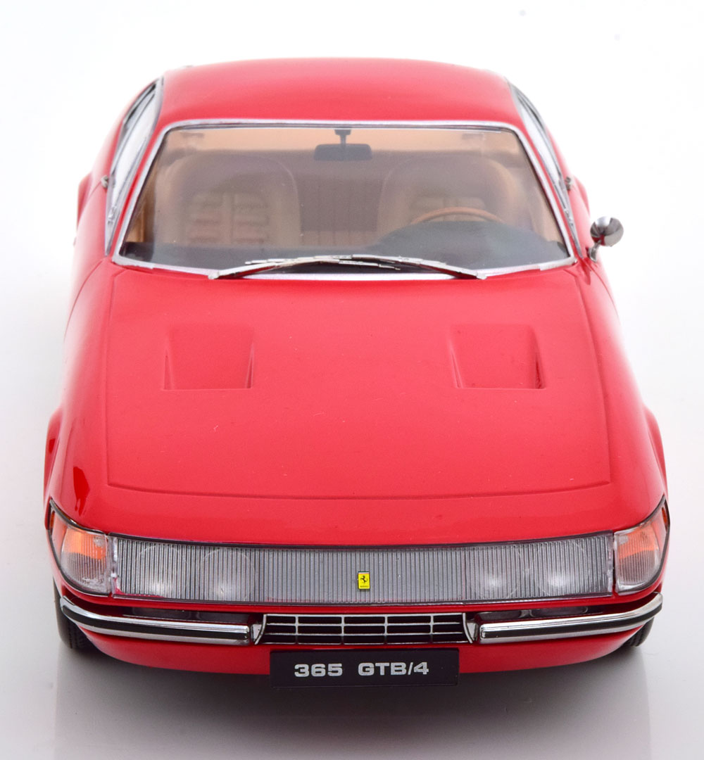 Kk scale. Феррари 365 Дайтона 1 18. Феррари 365bb 1 18. Масштабная модель Ferrari.