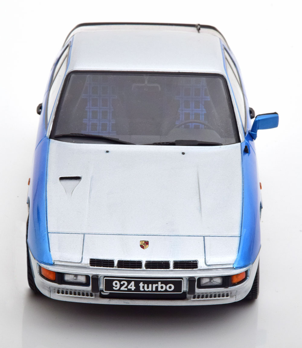 1:18 KK-Scale Porsche 924 Turbo silver/blue