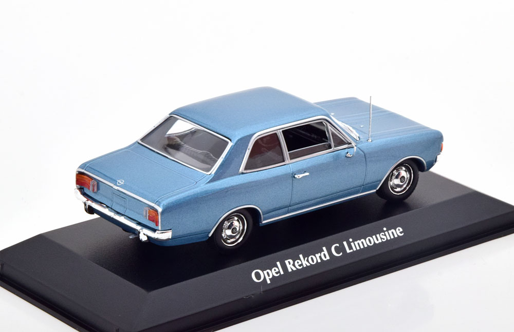 1:43 Minichamps Opel Rekord C Saloon 1966 bluemetallic