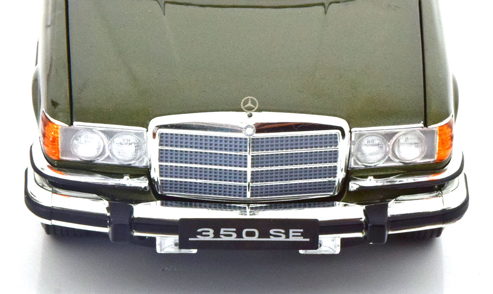 1:18 Norev Mercedes 350 SE W116 US-Version 1973 darkgreen-metallic