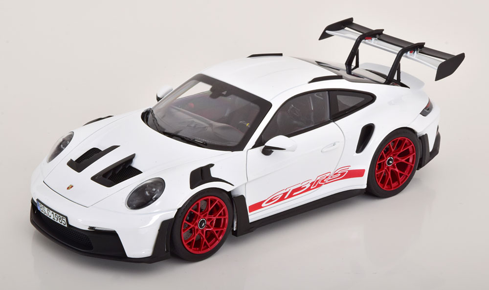 1:18 Norev Porsche 911 (992) GT3 RS 2022 white/red