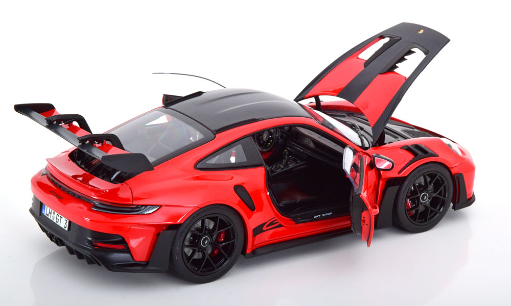 1:18 Norev Porsche 911 (992) GT3 RS Weissach Package 2022 red