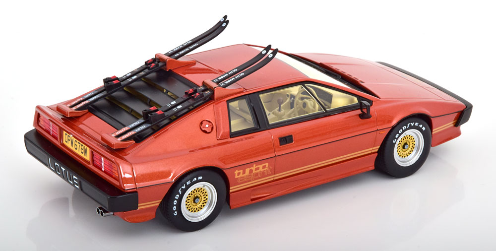 1:18 KK-Scale Lotus Esprit Turbo Movie Version with Ski 1981