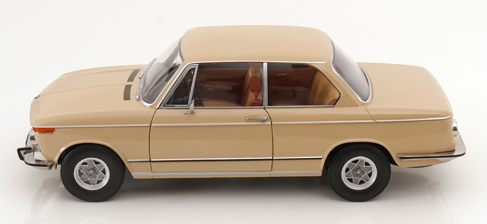 1:12 KK-Scale BMW 1602 1.Series 1971 creme