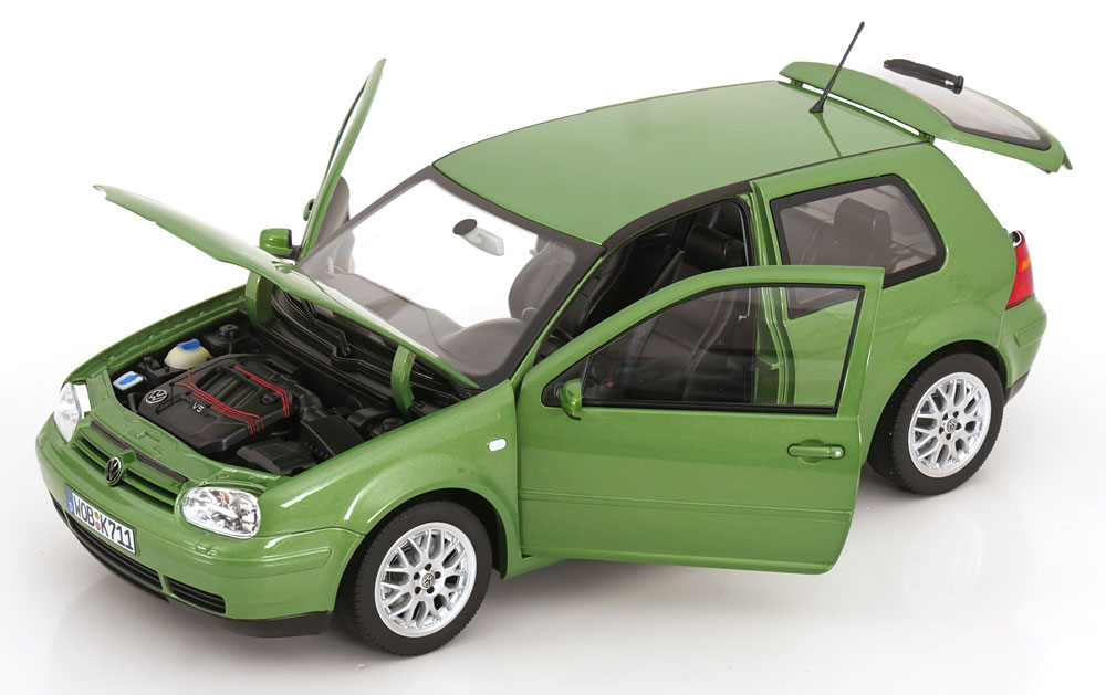 1:18 Norev VW Golf 4 GTI 1998 greenmetallic