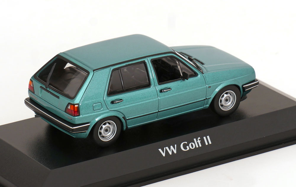 1:43 Minichamps VW Golf 2 4-door 1985 greenmetallic