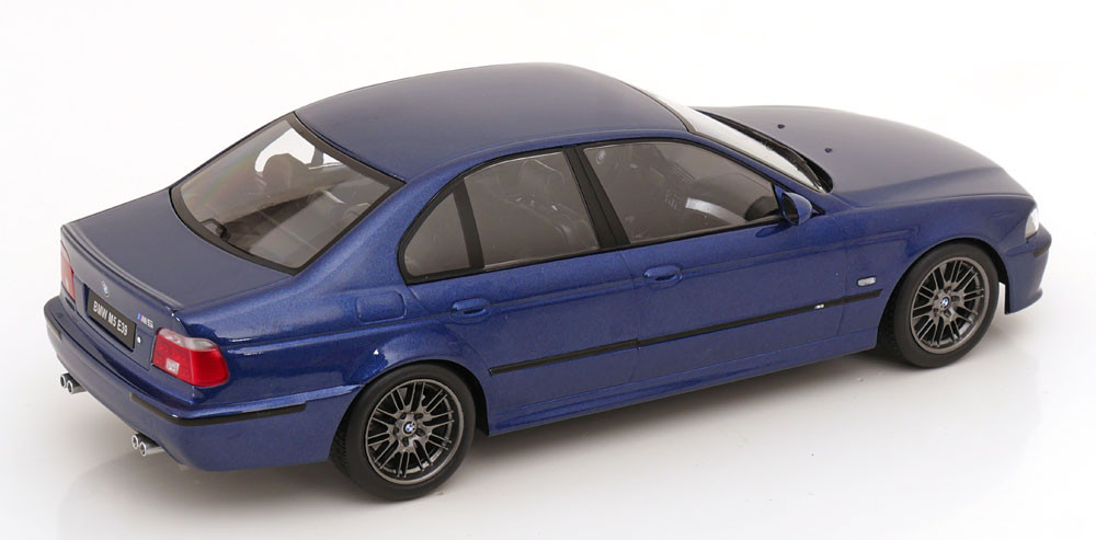 1:18 KK-Scale BMW M5 E39 Saloon 1998 bluemetallic